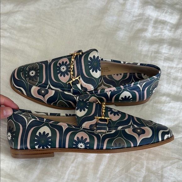 Boden Gold Snaffle Detail Patterned Leather  Loafers Floral Size 9.5 - Picture 9 of 10